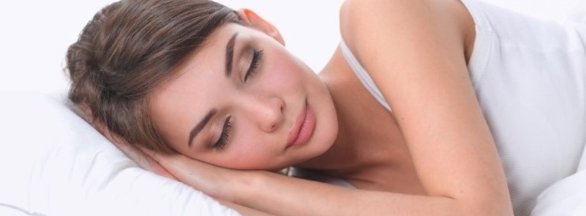 Gun jezelf elke nacht een extra uur betere slaap door op 3 punten in je lichaam te drukken!