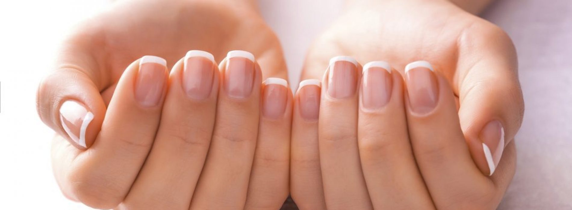 Dé trend in de beautywereld: Een recept dat zorgt voor mooie en sterke nagels.