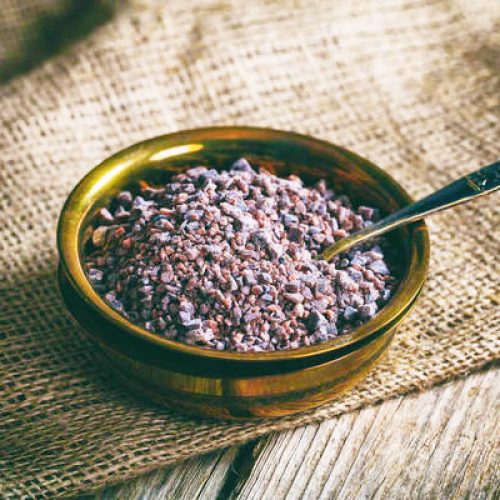 Voordelen van Kala Namak of zwart zout voor uw huid, gezondheid en haar