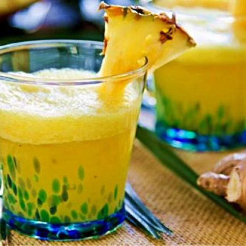 Hoe maak je ananas & gember smoothies om te helpen met pijn en ontsteking
