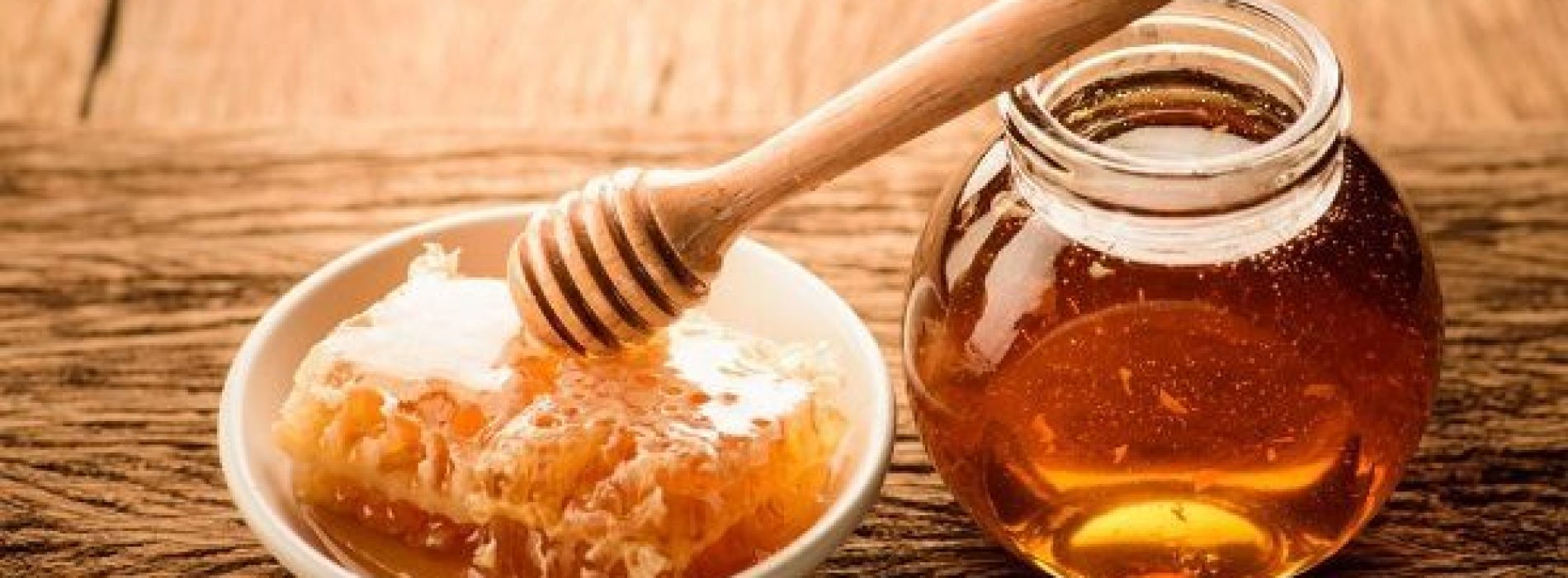 Vijf therapeutische effecten van honing bij de behandeling van wonden en infecties