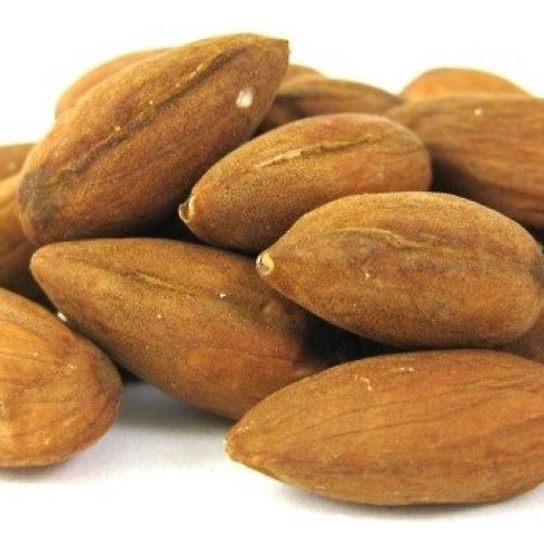 Geef je spijsvertering een snelle boost door gekiemde noten te eten